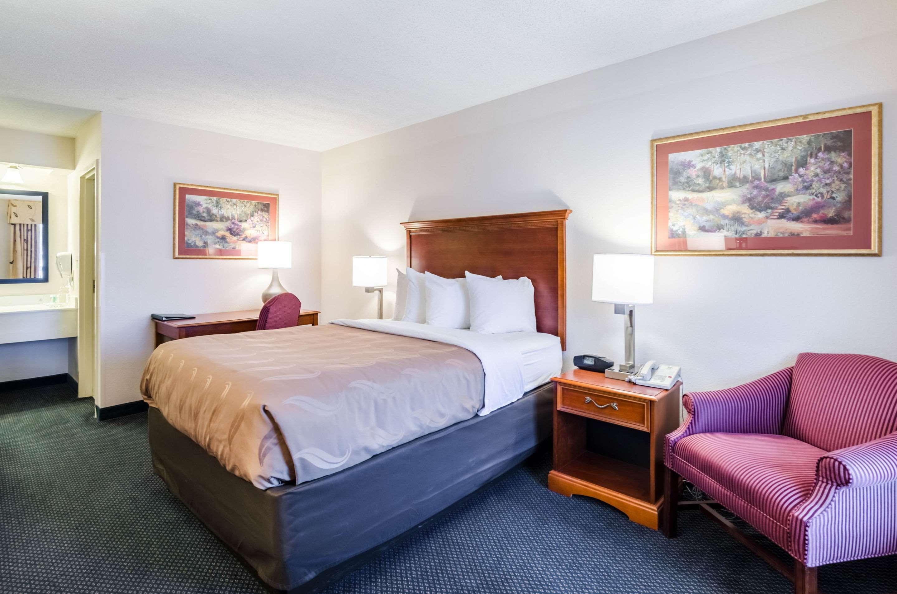 Quality Inn Lynchburg Near University Esterno foto