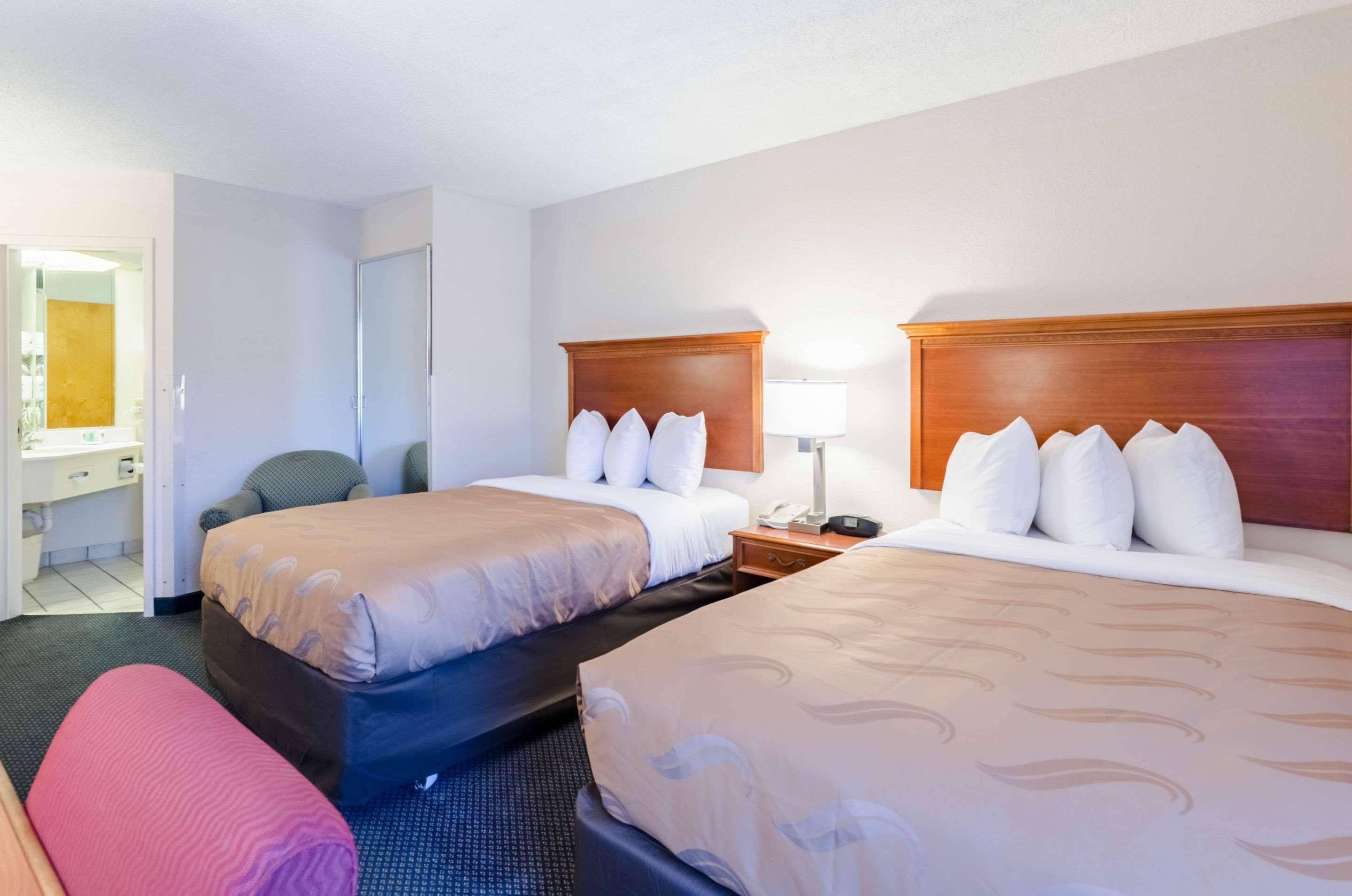 Quality Inn Lynchburg Near University Esterno foto